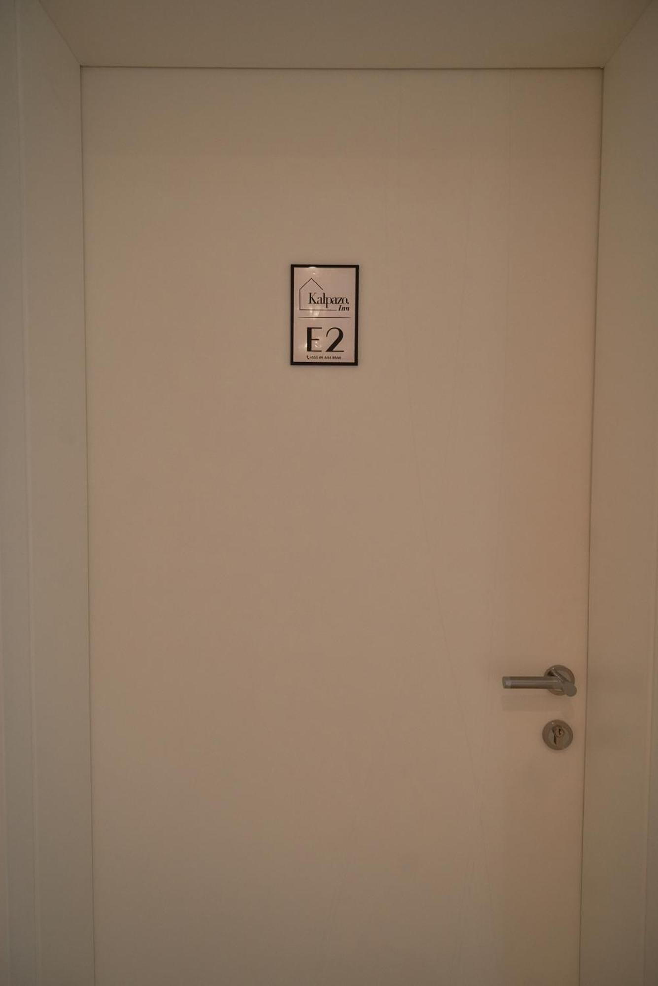 Kalpazo Inn Tirana Exteriör bild